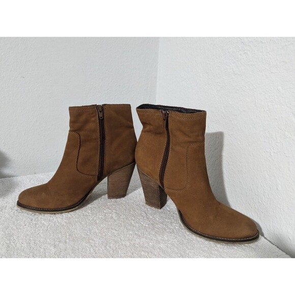 ALDO Womens Olenalla Sz 9 Suede Side Zip Heeled Ankle Bootie Cognac Tan Brown - Picture 4 of 9
